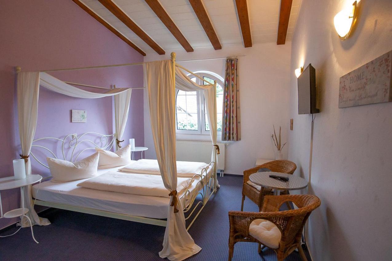 Hotel Dolgesheim Zewnętrze zdjęcie
